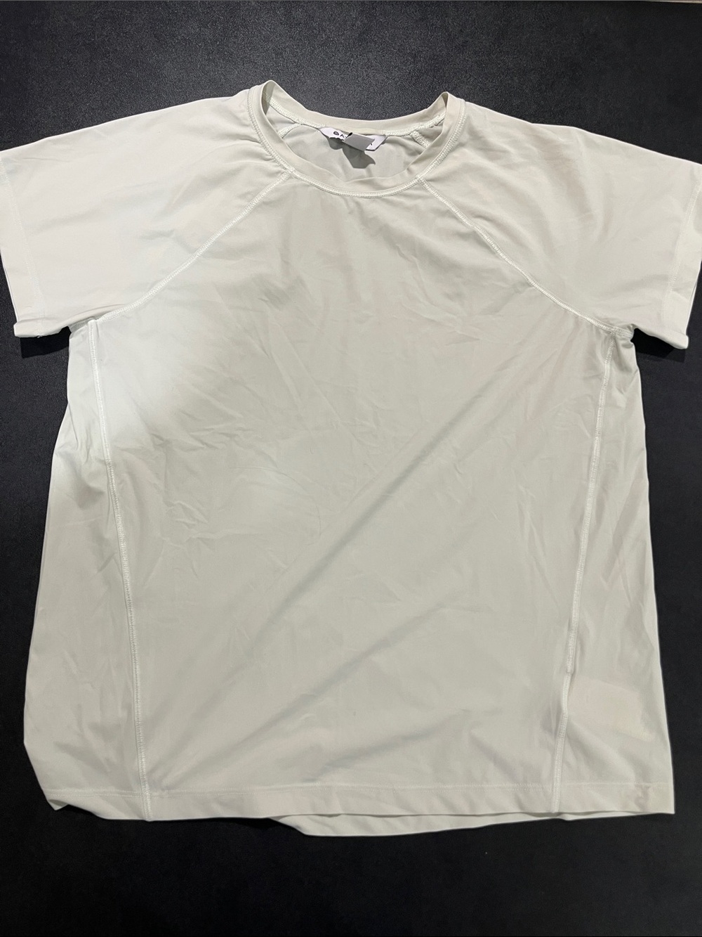 Athleta Women’s XS Short Sleeve Workout Tee in Light Cream